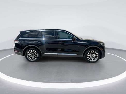 Used 2020 Lincoln Aviator Reserve w/ Elements Package Plus AWD/4WD image 10