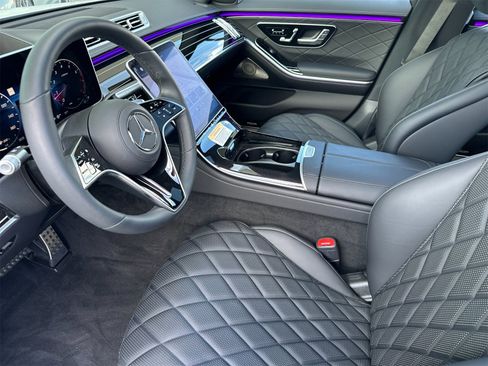 Used 2024 Mercedes-Benz S 580 S 580 image 10