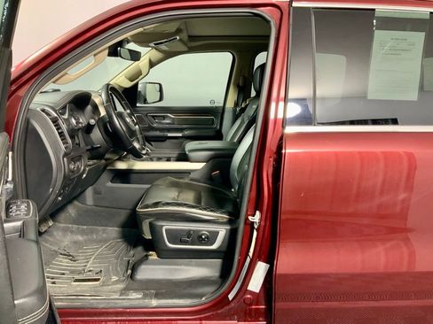 Used 2019 RAM 1500 Laramie AWD/4WD image 20