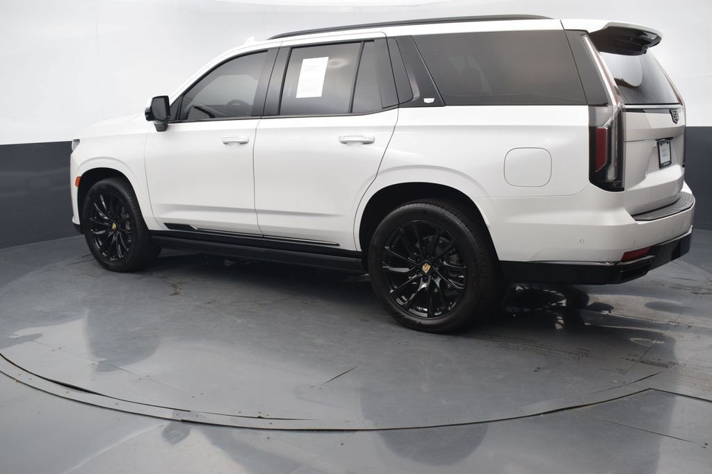 Used 2021 Cadillac Escalade Sport w/ Driver Assist Tech Package AWD/4WD image 3