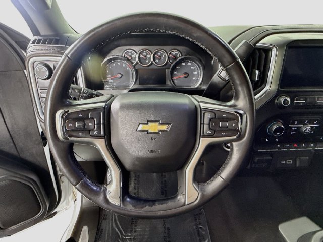 Used 2021 Chevrolet Silverado 1500 LT RWD image 11