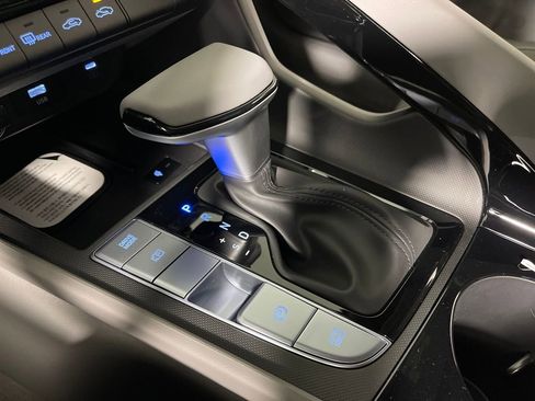 New 2026 Hyundai Elantra Sport FWD image 24