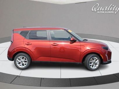 Used 2023 Kia Soul LX w/ LX Technology Package
