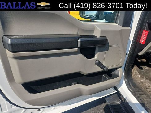 Used 2017 Ford F350 XL AWD/4WD image 23