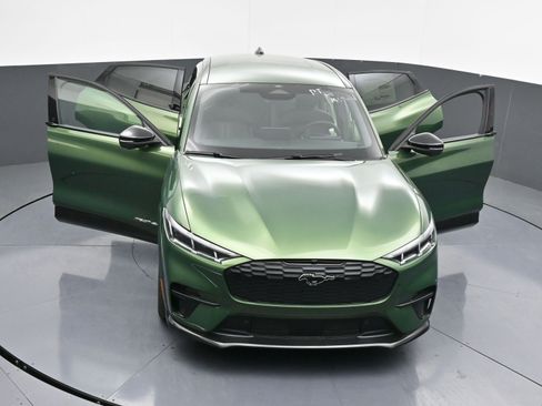 New 2025 Ford Mustang Mach-E GT image 28