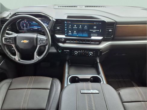 Used 2025 Chevrolet Silverado 2500 High Country w/ High Country Premium Package image 10
