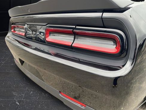Used 2019 Dodge Challenger R/T Scat Pack w/ Plus Package RWD image 16