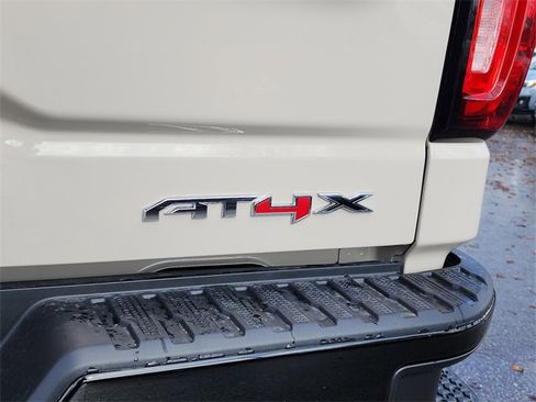 New 2026 GMC Sierra 1500 AT4X image 5