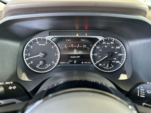Used 2023 Nissan Rogue SL w/ SL Premium Package AWD/4WD image 11