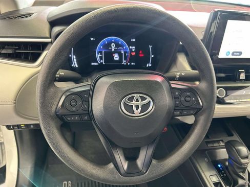 Used 2026 Toyota Corolla Cross L FWD image 17
