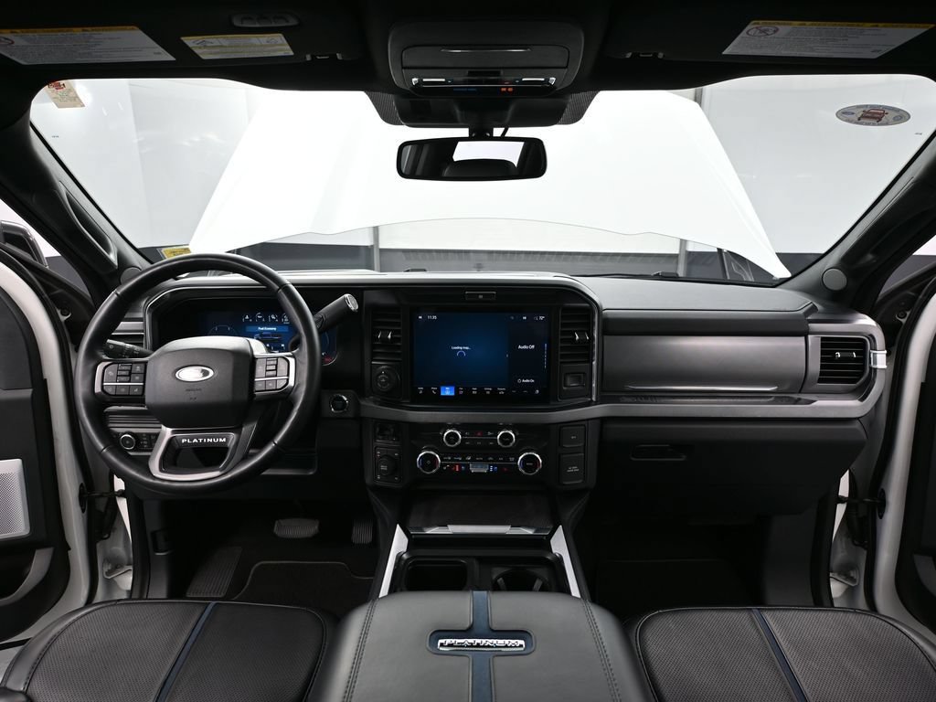 Used 2025 Ford F250 Platinum AWD/4WD image 21