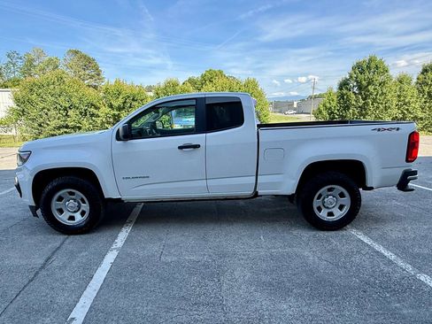 Used 2022 Chevrolet Colorado W/T w/ WT Convenience Package AWD/4WD image 17