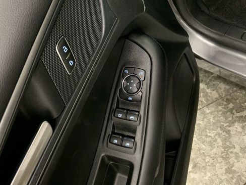 New 2024 Ford Edge SE image 6