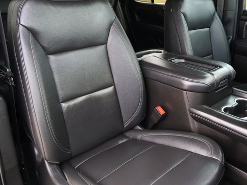 Used 2022 Chevrolet Tahoe Z71 w/ Z71 Off-Road Package image 22