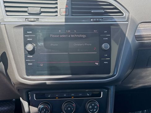Used 2024 Volkswagen Tiguan Wolfsburg Edition FWD image 12