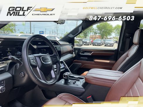 Used 2025 GMC Sierra 1500 Denali Ultimate AWD/4WD image 13