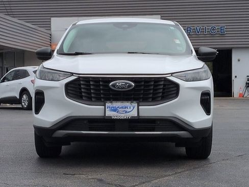 Certified 2023 Ford Escape Active AWD/4WD image 2