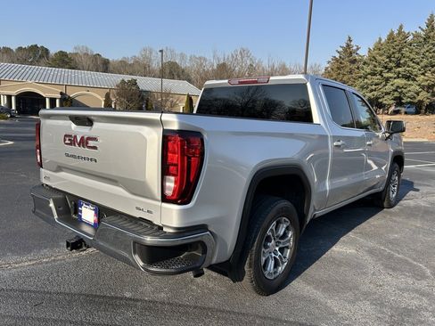 Used 2020 GMC Sierra 1500 SLE w/ SLE Value Package image 22