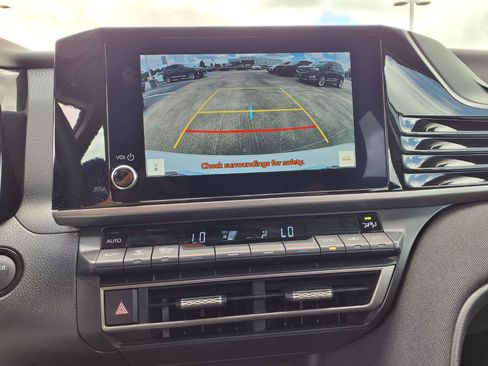 Used 2026 Toyota Camry LE FWD image 21