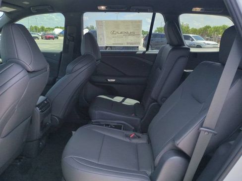 New 2026 Lexus TX 500h AWD w/ Technology Package image 13