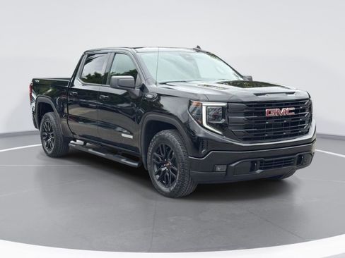 Used 2023 GMC Sierra 1500 Elevation AWD/4WD image 1