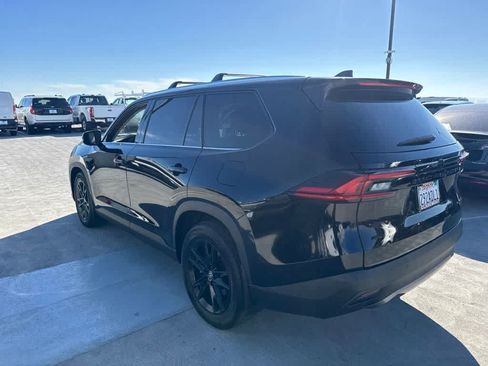 Used 2026 Toyota Grand Highlander AWD image 3