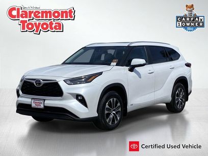 Certified 2026 Toyota Highlander XLE