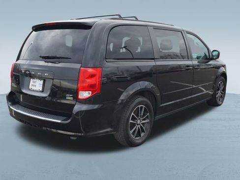 Used 2017 Dodge Grand Caravan GT image 8