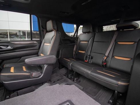 Used 2022 GMC Yukon XL AT4 w/ Max Trailering Package image 11