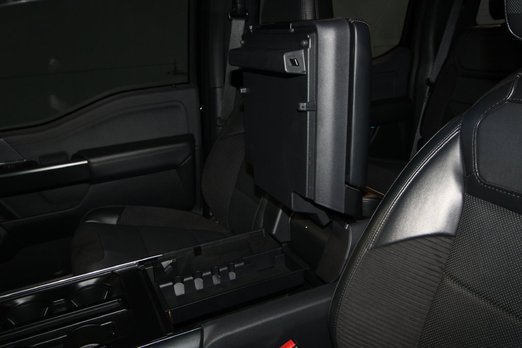 Used 2023 Ford F150 Raptor AWD/4WD image 23