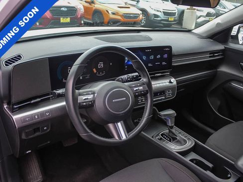 Used 2025 Hyundai Kona SEL image 22