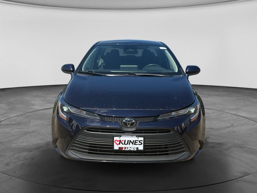 Used 2024 Toyota Corolla LE FWD image 3