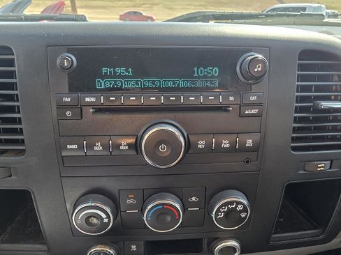 Used 2011 Chevrolet Silverado 1500 W/T w/ LS Package image 15