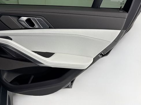 New 2026 BMW X6 xDrive40i AWD/4WD image 26