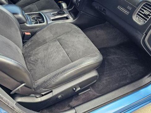 Used 2019 Dodge Charger Scat Pack w/ Dynamics Package RWD image 21