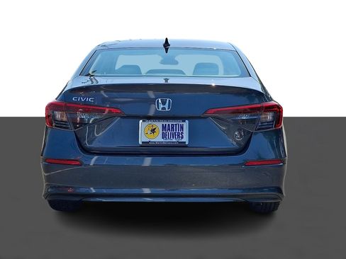 Used 2023 Honda Civic LX image 5