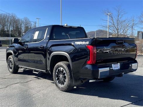 Used 2024 Toyota Tundra SR5 image 3