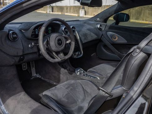 Used 2019 McLaren 600LT image 49
