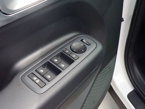 New 2026 Hyundai Santa Fe SE image 17