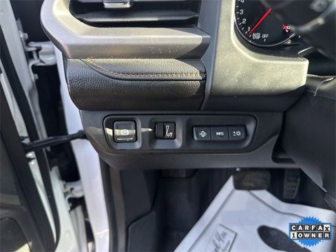 Used 2023 GMC Acadia AT4 w/ Technology Package image 12