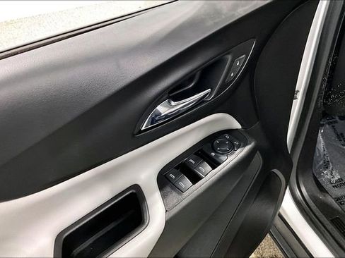 Used 2018 Chevrolet Equinox LS image 37