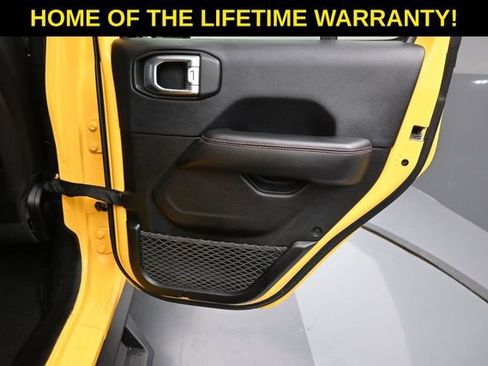 Used 2018 Jeep Wrangler Unlimited Rubicon w/ Cold Weather Group AWD/4WD image 47