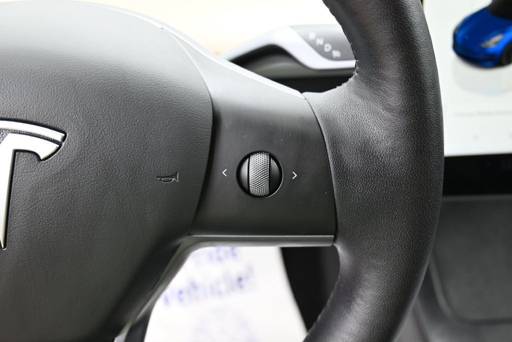 Used 2022 Tesla Model 3 RWD image 24