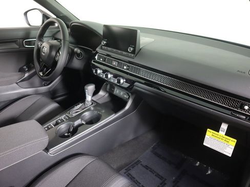 New 2026 Honda Civic Sport image 18