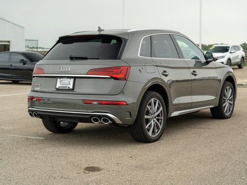 Used 2024 Audi SQ5 Premium Plus image 7