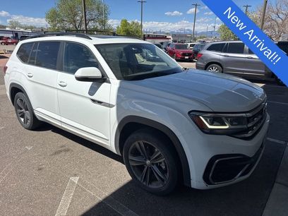 Used 2021 Volkswagen Atlas SE w/ Panoramic Sunroof Package