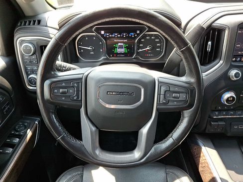 Used 2020 GMC Sierra 2500 Denali w/ Denali Ultimate Package AWD/4WD image 14