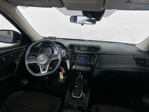 Used 2020 Nissan Rogue S FWD image 21