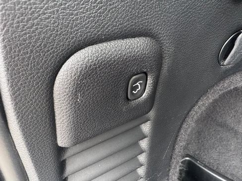Used 2018 Jeep Grand Cherokee Altitude AWD/4WD image 40