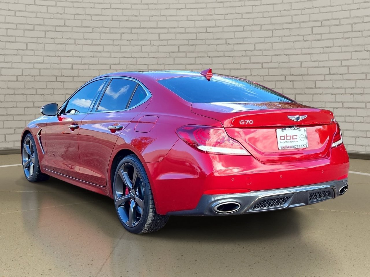 Used 2019 Genesis G70 3.3T Dynamic RWD image 7